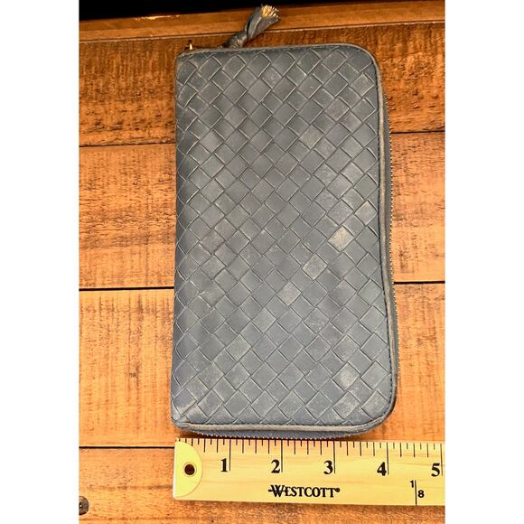 Bottega Veneta Leather Long Wallet Zip Around Intrecciato Long Wallet - Picture 15 of 15